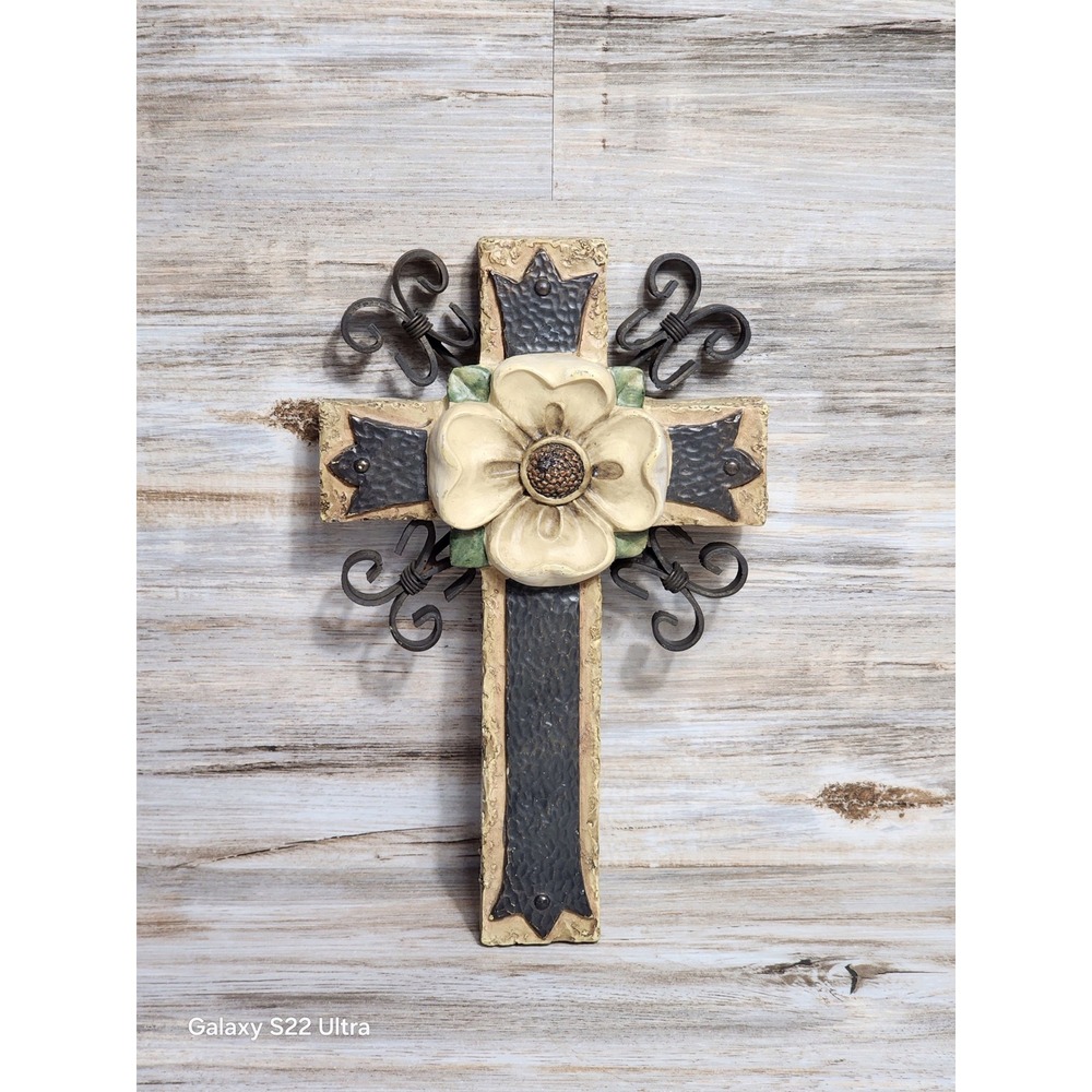 Figi Graphics Artifacts Cross Wall Plaque Flower Metal‎ Scroll Religious Decor